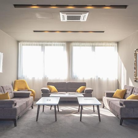 Hotel Stobex Loznica Esterno foto