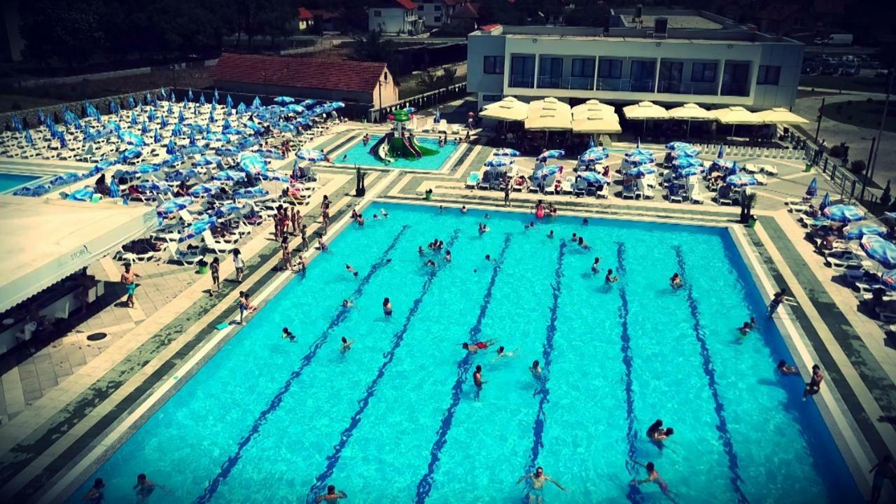 Hotel Stobex Loznica Esterno foto