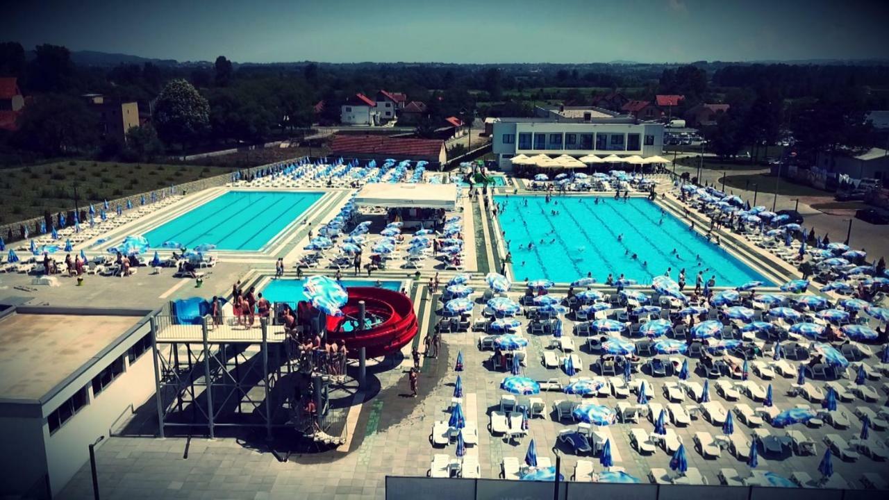 Hotel Stobex Loznica Esterno foto